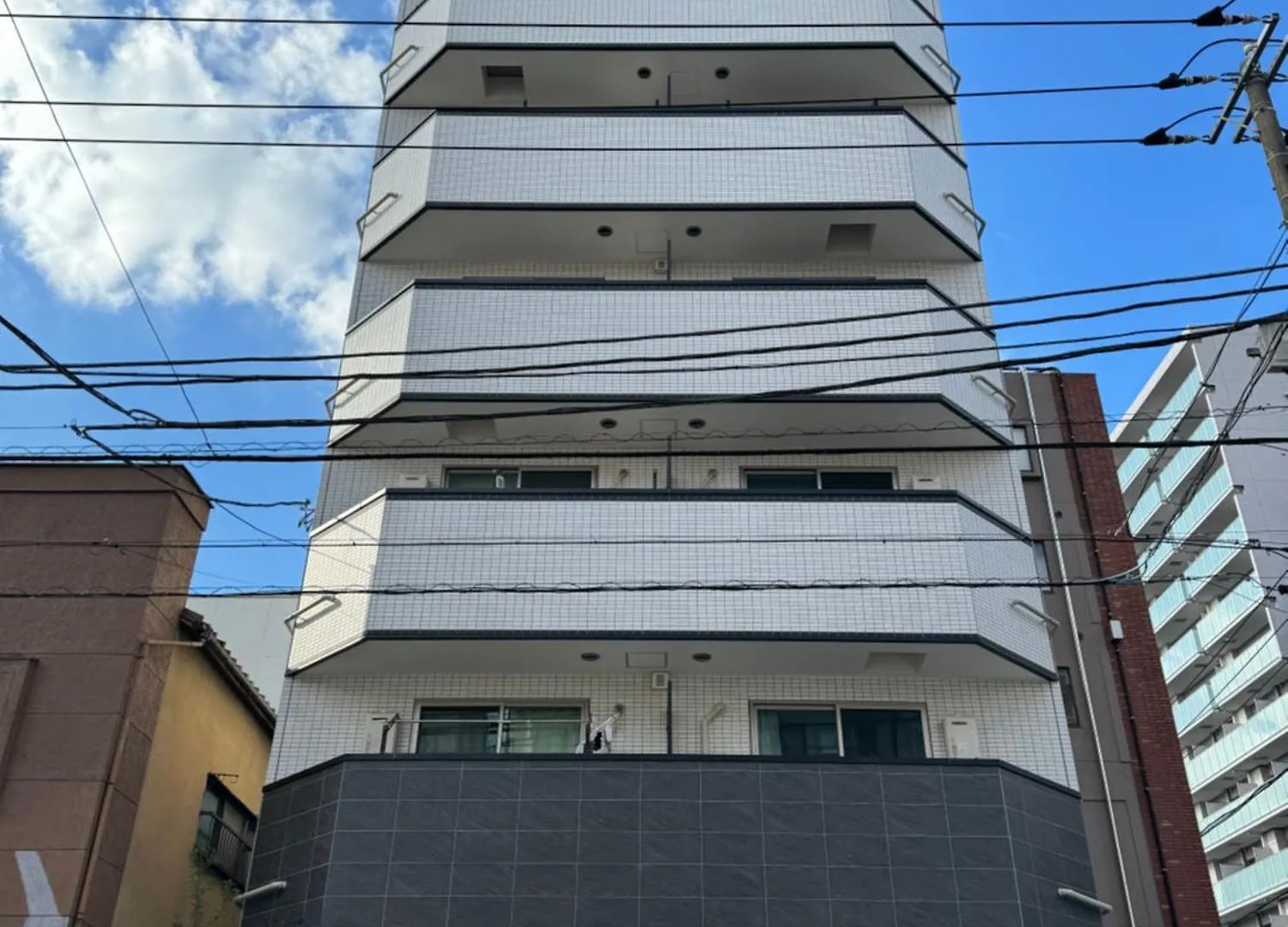 Apartment Calum Asakusa Imado Tokyoカルム浅草今戸ツインルーム新築民泊東京浅草隅田川今戸神社近くスカイツリー見えるコンビニコインランドリー近くある浅草駅まで徒歩圏内アクセス便利成田空港羽田空港銀座渋谷東京駅直通 Japan